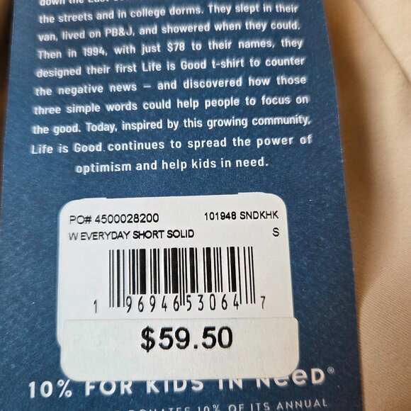 Women's Solid Everyday Short Life is Good - Picture 7 of 8